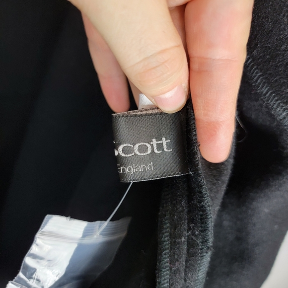 New Eliz Scott Wool Cashmere Blend Cape Black - Picture 11 of 13